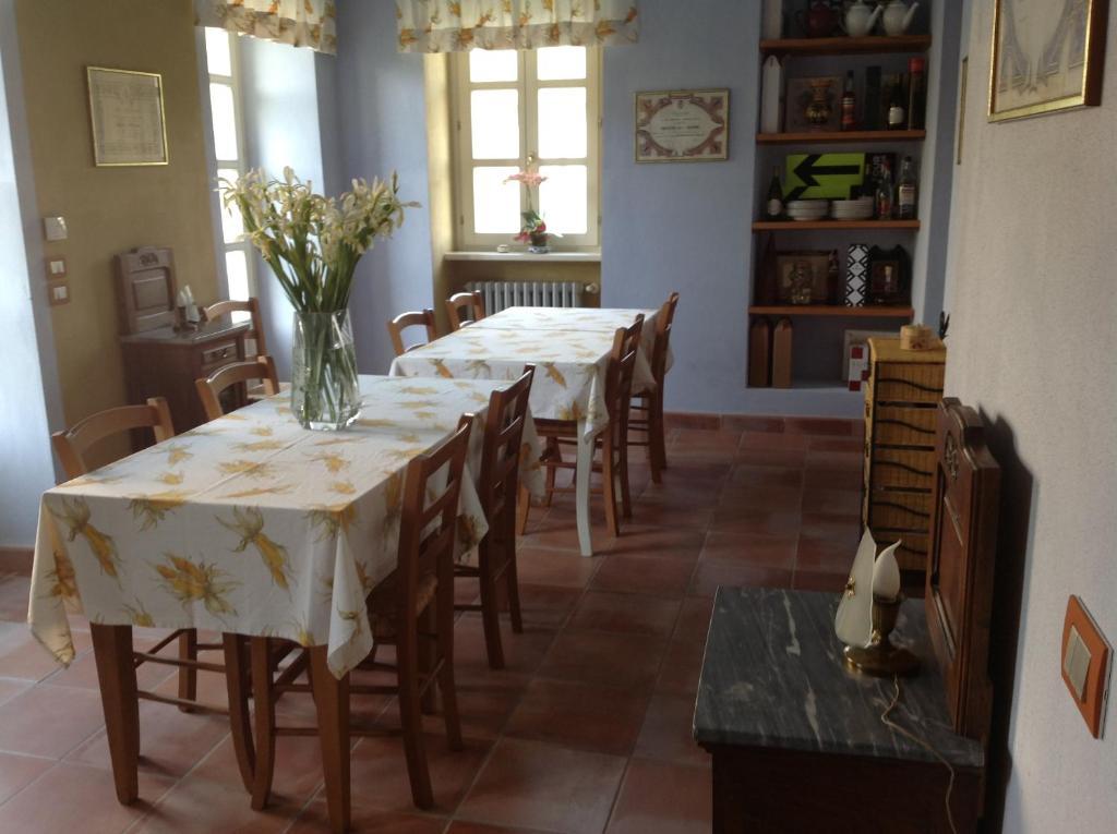 Locanda San Lorenzo Roddino Εξωτερικό φωτογραφία